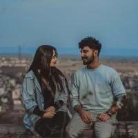مدل رایگان زوج برای عکاسی