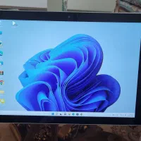 سرفیس پرو ۳  رم ۸  ۲۵۶ SSD  با کیبورد و شارژر اصلی