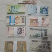 تعدادی اسکناس جمهوری و قدیمی
