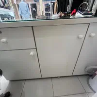 میز مغازه یا اداره کمد دار