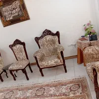 مبل ۹ نفره کامل چوب اصل|مبلمان خانگی و میز عسلی|محمدشهر, زیبادشت|دیوار