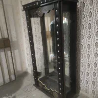 میز تلویزیون و بوفه فروشی در حد نو