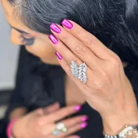 ترمیم کاشت پلی ژل و پدیکور  رایگان