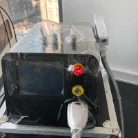 دستگاه لیزر کیوسویچ ADSS 2025 برای پاک کردن تتو