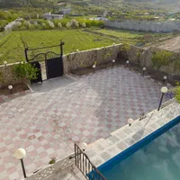 اجاره روزانه/هفتگی/ماهانه ویلا ۶۰۰ متری مرتب|اجارهٔ کوتاه‌مدت ویلا و باغ|سنندج, |دیوار