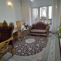 مبل هفت نفره ومیزناهارخوری چهارنفره