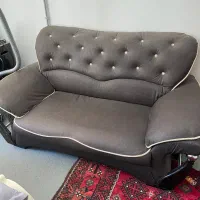 مبل دو نفره چرمی محکم
