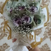 باکس گل و پول هدیه‌ای شیک، خاص و کاملاً سفارشی|گل مصنوعی|یزد, |دیوار