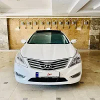 آزرا گرنجور ۲۰۱۲ دوبرگ سند