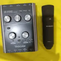 میکروفن و کارت صدا