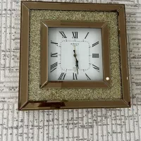 ساعت دیواری