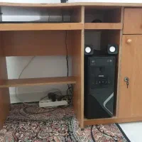 میز کامپیوتر