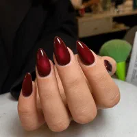 کاشت ناخن ظریف در دو شعبه زمزم و نعمت اباد