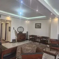 آپارتمان 120متری بر خیابان اصلی