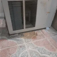 کولر گازی پشت پنجره ای