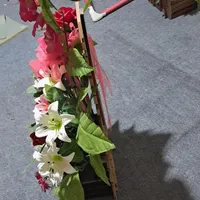 سبد گل مصنویی