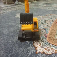 بلدزر قدرتمند وبینزیر|اسباببازی|اردبیل, |دیوار
