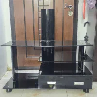 میز تلوزیون کاملا سالم