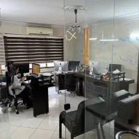 ملک با موقعیت اداری و مسکونی