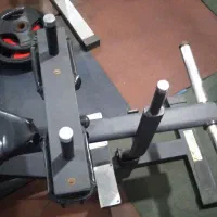 ساق پا نشسته درحد نو.تمیز