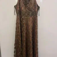 لباس مجلسی|لباس|مشهد, سرافرازان|دیوار