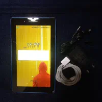 یک عدد تبلت