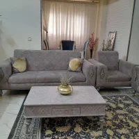 مبل راحتی طوسی|مبلمان خانگی و میز عسلی|تهران, شهمیرزادی|دیوار