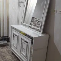 آینه و کنسول مدل جدید و کاملا سالم