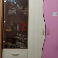 تخت و کمد