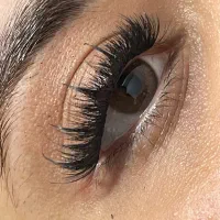 آموزش و خدمات کاشت هیدن لیفت مژه وابرو|خدمات آرایشگری و زیبایی|شاهین‌شهر, خبرنگار|دیوار