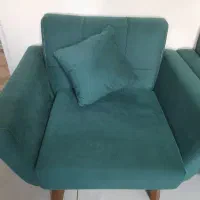 مبل تک نفره بعلاوه دو عدد کوسن