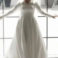 لباس عروس مزون دوز|لباس|اندیشه, اندیشه فاز ۴|دیوار