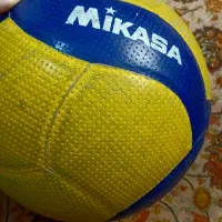 توپ والیبال میکاسا مدل v200w رویه نرم حرفه ای