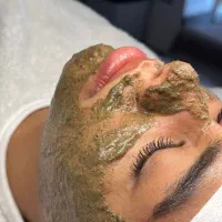 تخفیفات فیشیال و پاکسازی پوست به مناسبت افتتاحیه