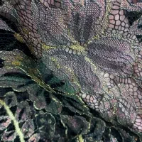 دو قواره چادر دوخته شده|لباس|زاهدان, |دیوار