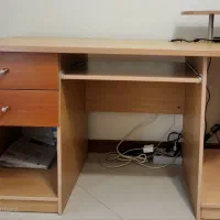 میز تحریر+کامپیوتر