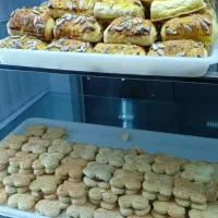 شیرینی فروشی خورده فروشی و عمده|خوردنی و آشامیدنی|برازجان, |دیوار