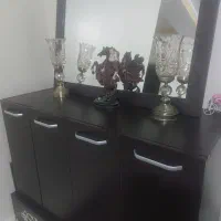 کنسول و آینه در حد نو