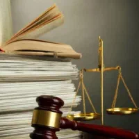 وکیل دادگستری