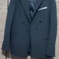 کت وشلوار کاملا نو اصلا نپوشیدم