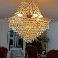 لوستر ایتالیایی