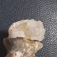 سنگ کوارتز|کلکسیون اشیاء عتیقه|اهر, |دیوار