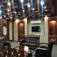 استخدام مشاور در املاک بزرگ کاج