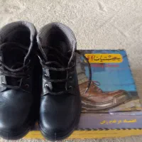 کفش ایمنی بهشتیان|کیف، کفش، کمربند|فیروزآباد (فارس), |دیوار