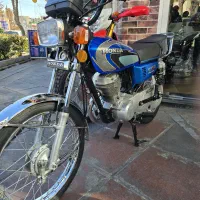 رهرو ۱۲۵ A1 مدل ۱۴۰۰ در حد صفر بسیار تمیز