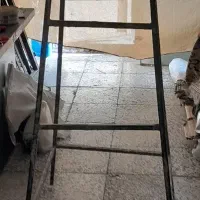 چهارپایه فلزی