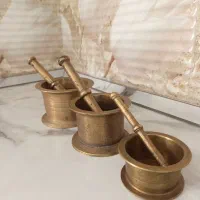 هاونگ قدیمی|کلکسیون اشیاء عتیقه|رباط‌کریم, الارد|دیوار