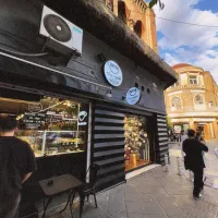 باریستا خانم|استخدام خدمات فروشگاه و رستوران|تهران, لاله زار|دیوار