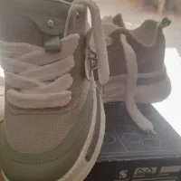 کفش  اسپرت  سایز  ۴۰