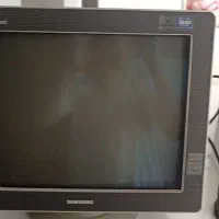 1 عدد مانیتور سامسونگ قدیمی به فروش می رسد